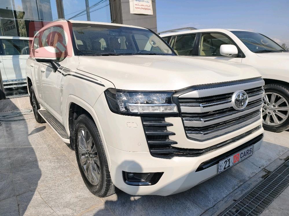 تويوتا لاندكروزر